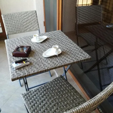 резидент Apartment